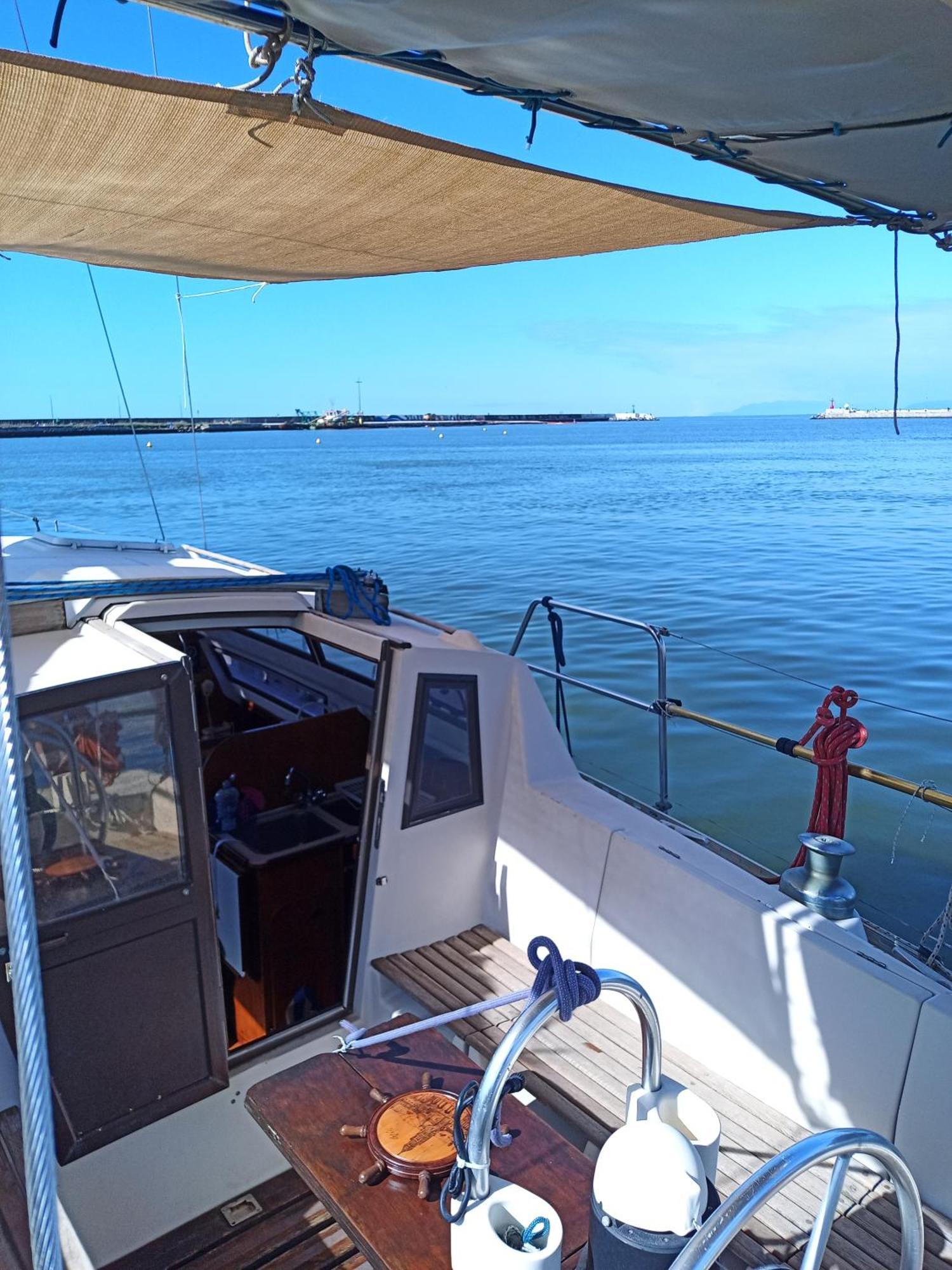 ホテル Bed & Boat Brezza Del Mare ヴィアレッジョ エクステリア 写真